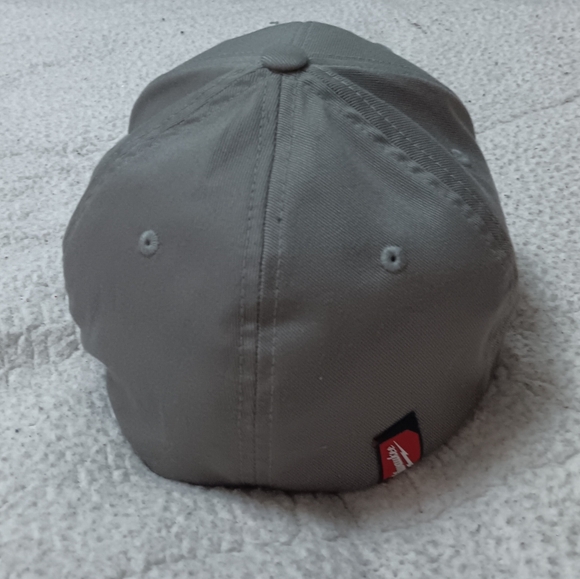 Milwaukee Tools Mens Large/XL Gray Fitted Hat Cap - Picture 5 of 13